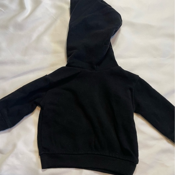 Kids Guns N Roses size 0-3 months  black hoodie - Picture 5 of 6